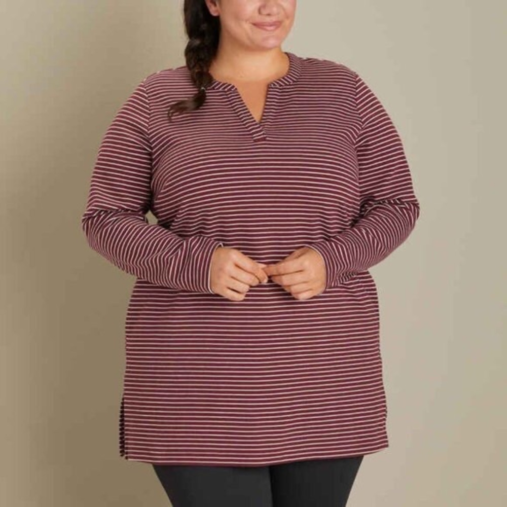 Duluth Trading Co. Ponte Pro Tunic Shirt Striped Maroon Red White Pockets